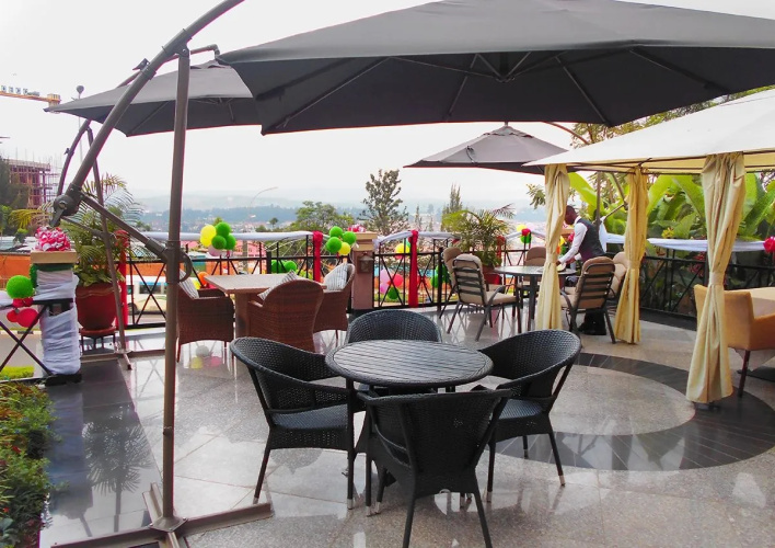 Hillview Hotel & Apparts