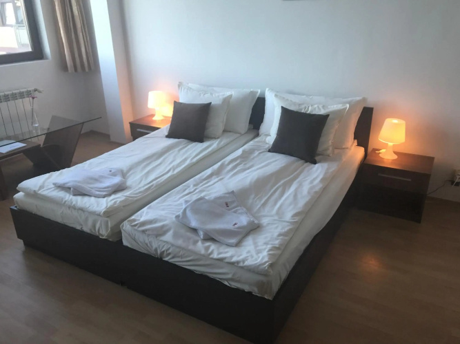Flora Apartment 619