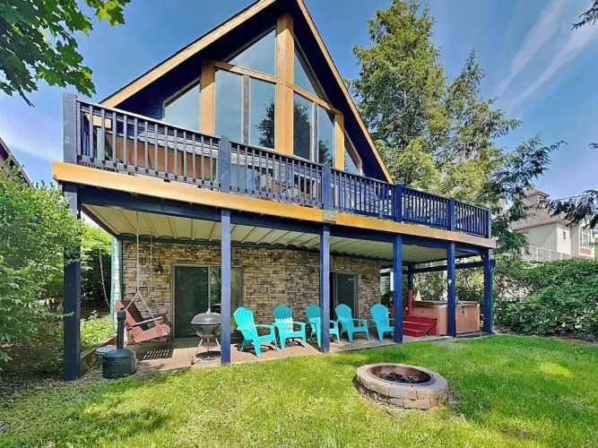 5 Bedrooms Cottage