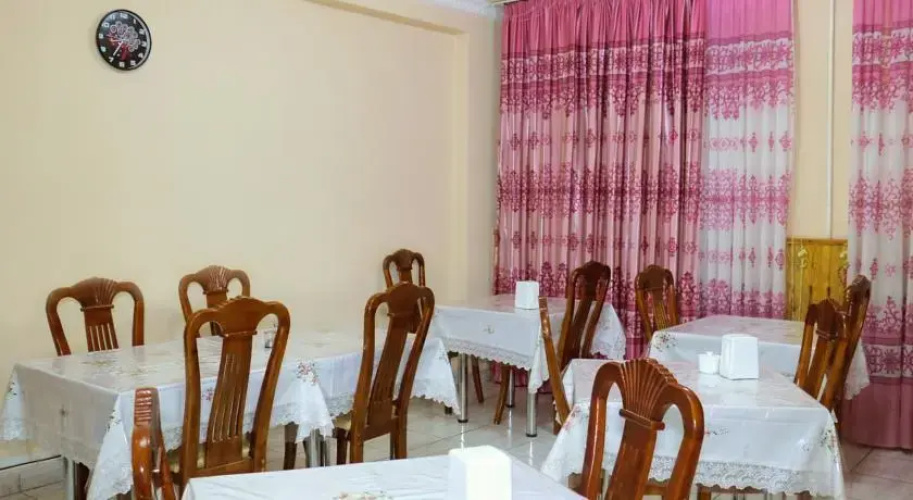 Kizil-Kum Hotel