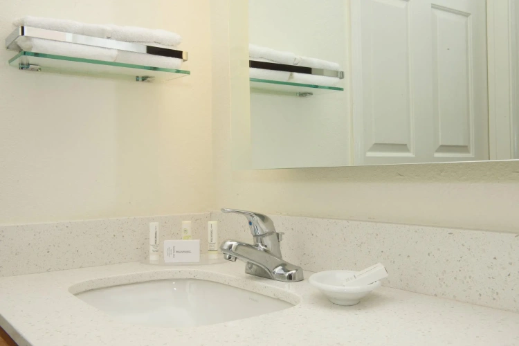 1 Bedroom Double Suite