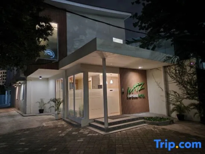 Whiz Capsule Thamrin Jakarta