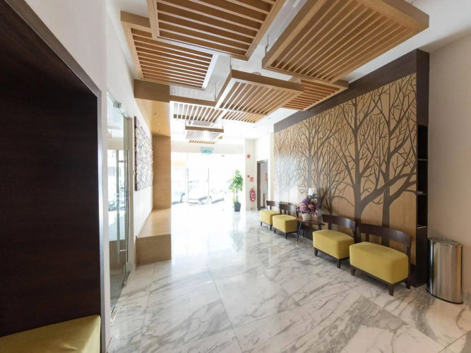 Hotel Six Seasons