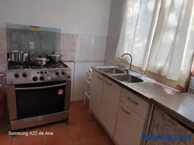 Hostal AlYaras