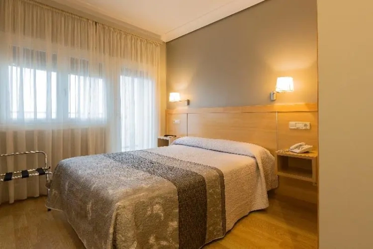 Standard room with balcony