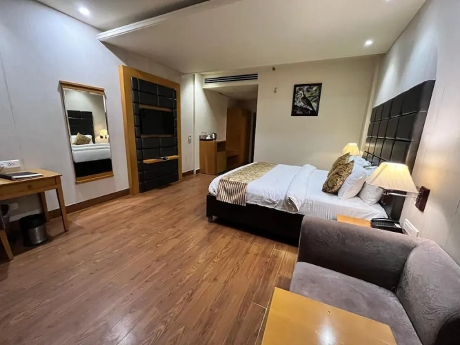 Executive Suite with balcony
