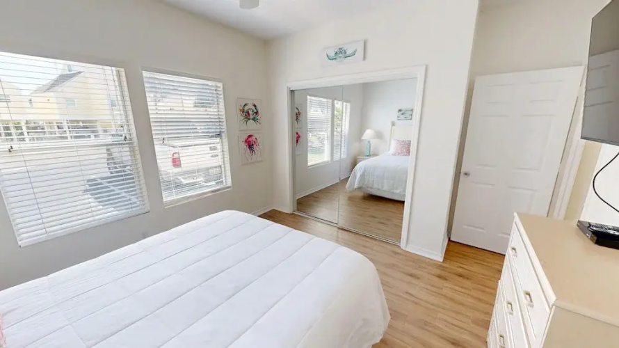 Sandpiper Cove 9141 3 Bedroom Condo by RedAwning