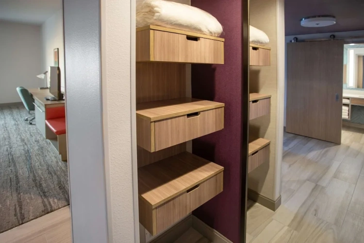 Quadruple Suite