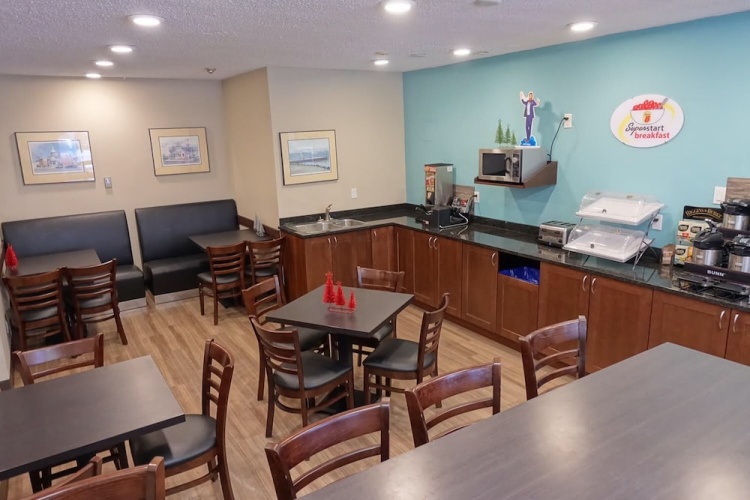 Super 8 by Wyndham Thunder Bay photo 14