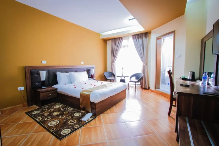 1 Bedroom Standard Double room with balcony