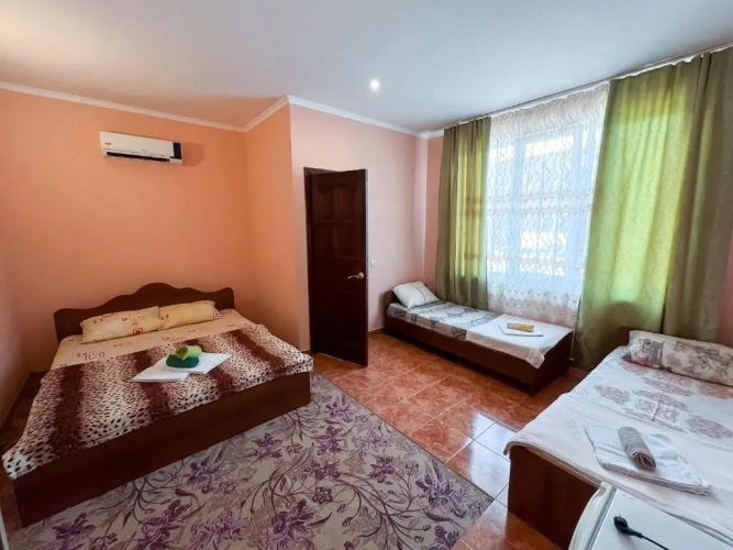 Standard Quadruple room