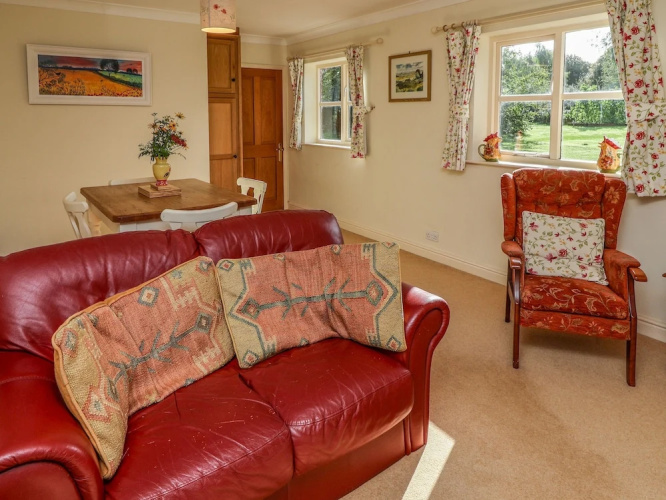 Hill Top Cottage