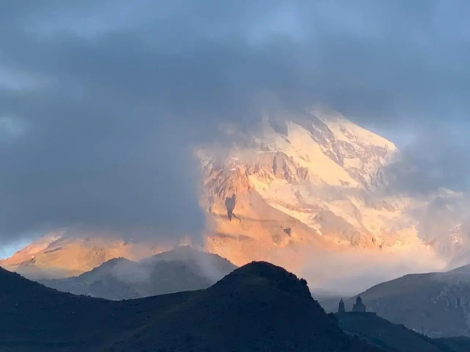 Kazbegi Guide
