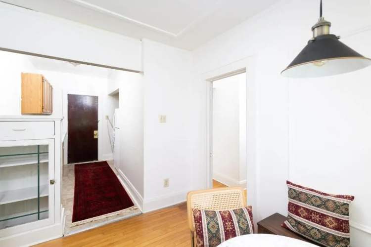 Flexhome East Side Vintage 1BR B4