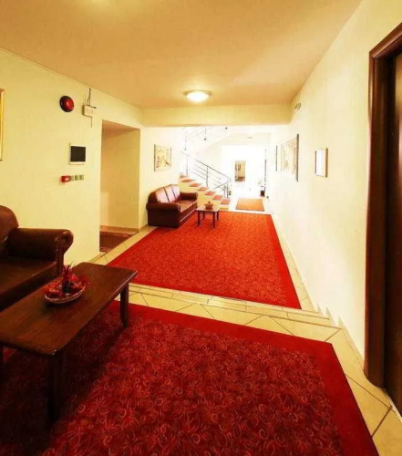 Premier Hotel