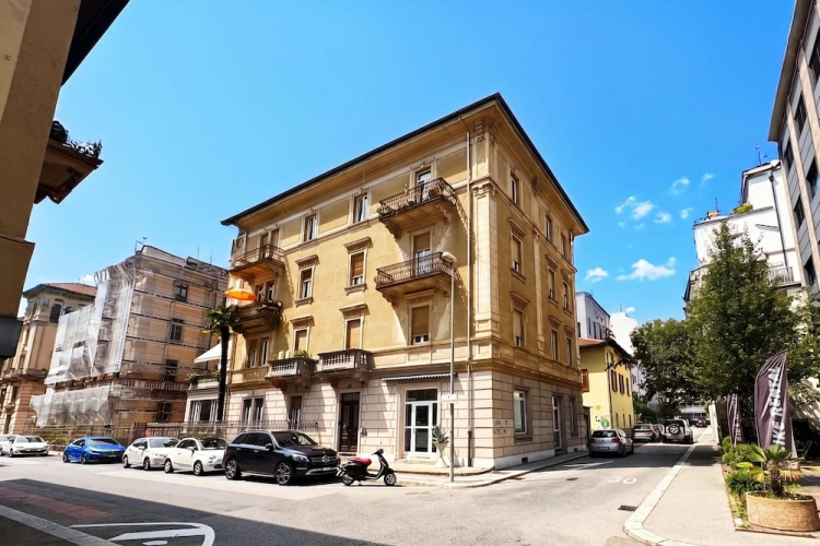 Standard Apartment