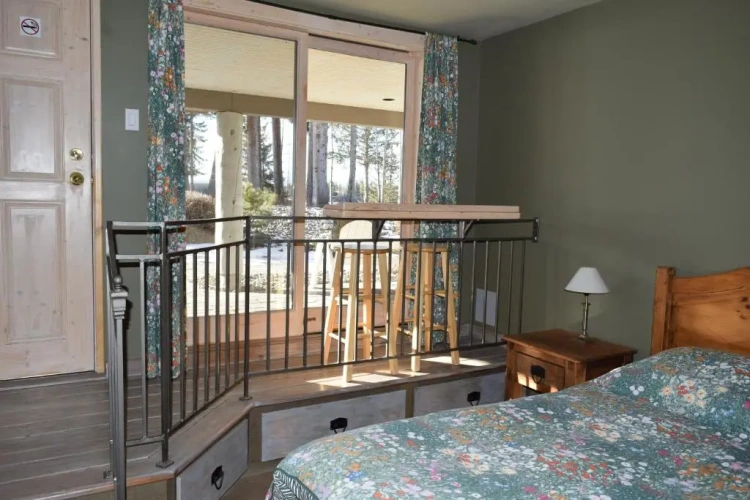 Standard Double room with lake view