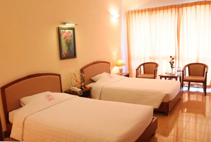 Deluxe Twin room with balcony
