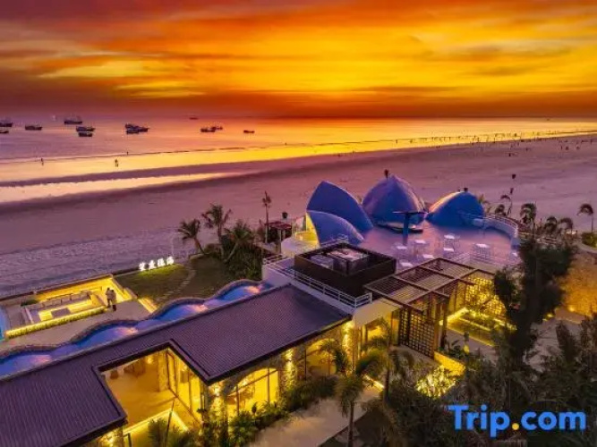Haven Tide Resort