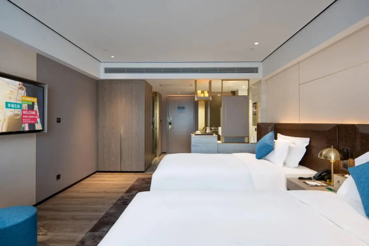 Echarm Plus Hotel
