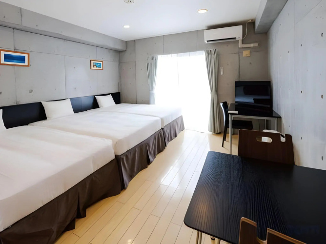 Naha-West Inn