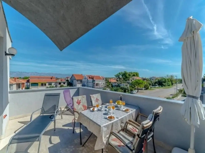 Family Apartment with balcony and with sea view