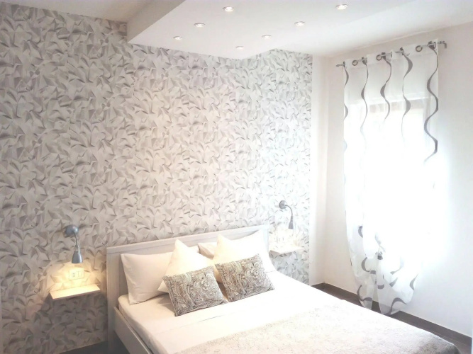La Playa Apartments