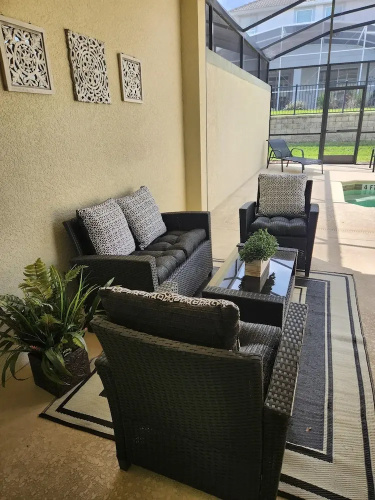 1556 PD - Poolside Bliss: Enchanted 4BR Townhome