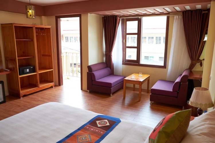 The Mountaineer Hotel