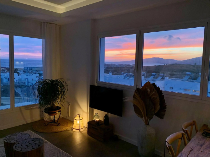 Sunset Ocean View Apartment mit SPA und Parking