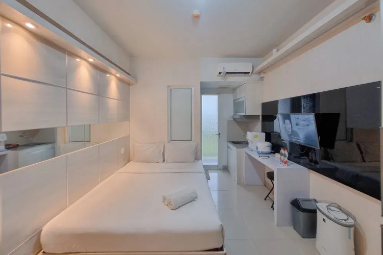 Warm Studio At Student Castle Yogyakarta Apartment