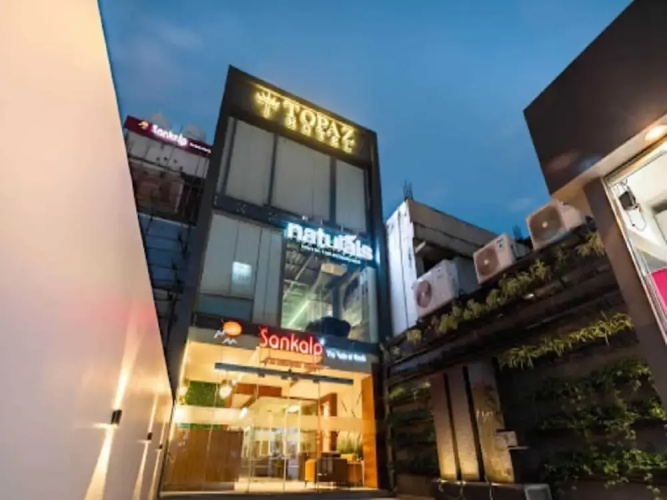 The Topaz Hotel - Bilaspur