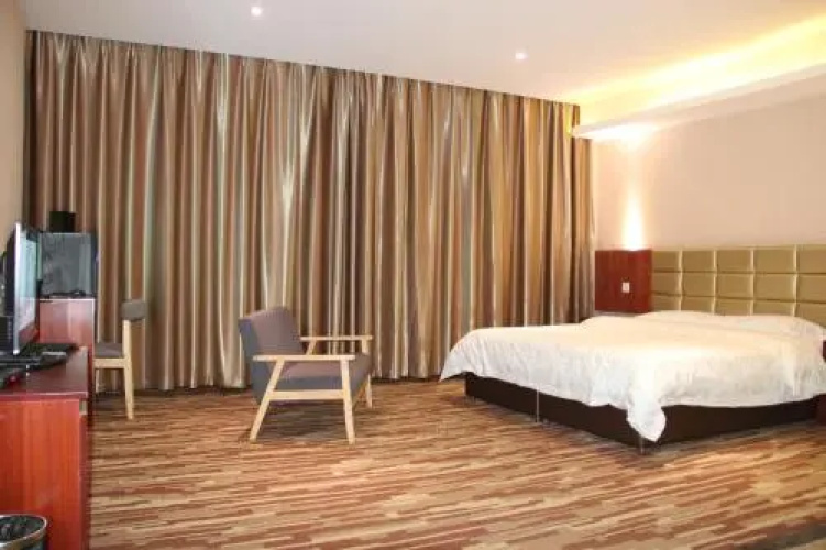 Longyue Hotel Huayin