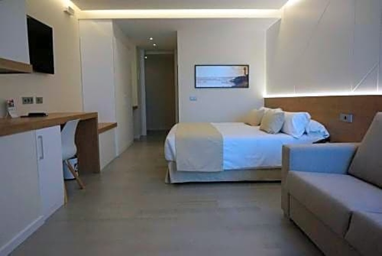 Deluxe Junior Suite