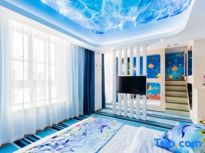 Twin Family Suite