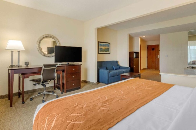 Standard Double Suite