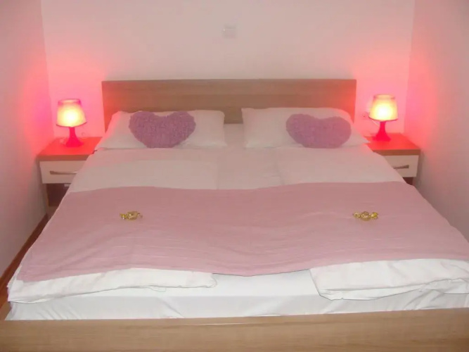 Guest House Lugarnica