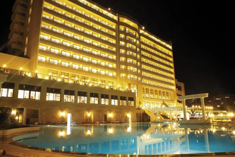 Korumar Deluxe Hotel