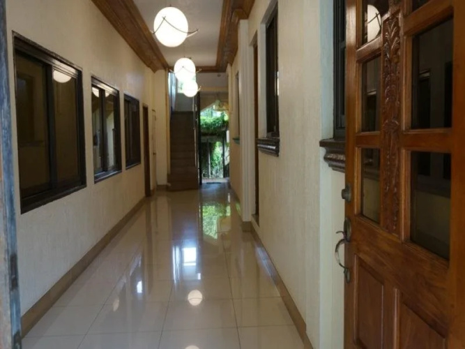 Keni Po Rooms