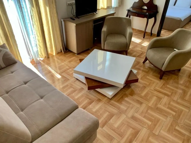 2 Bedrooms Suite