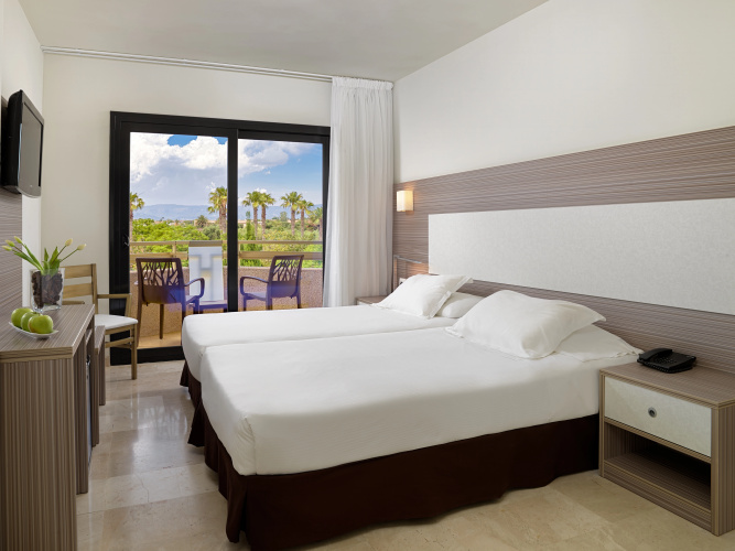 H10 Cambrils Playa