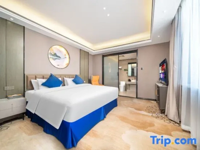 Premier Suite