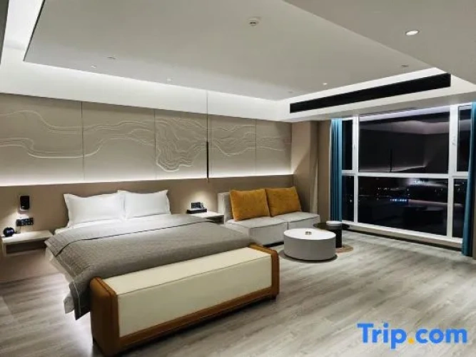 Premier Suite