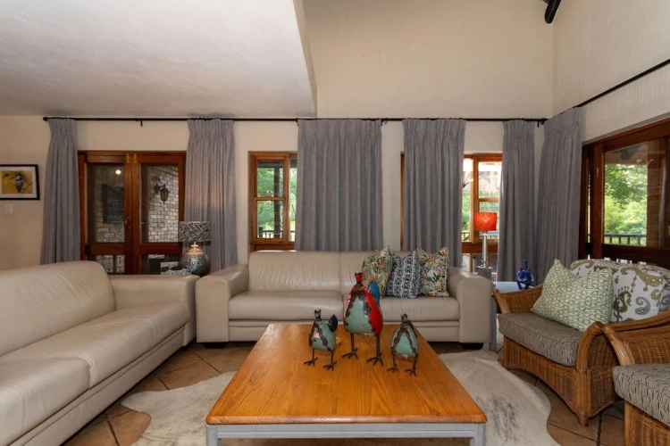 Standard Chalet