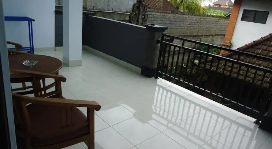 Warsa's Guest House