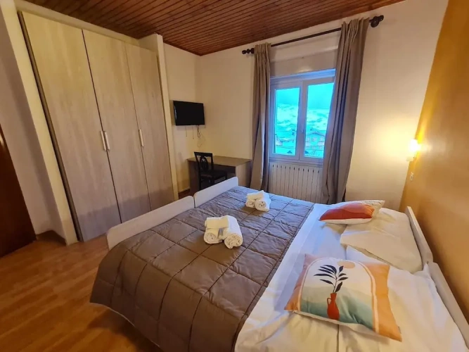 Standard Quadruple room with balcony