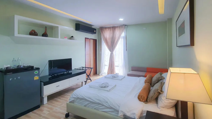 Daddy Dream Hotel And Residence