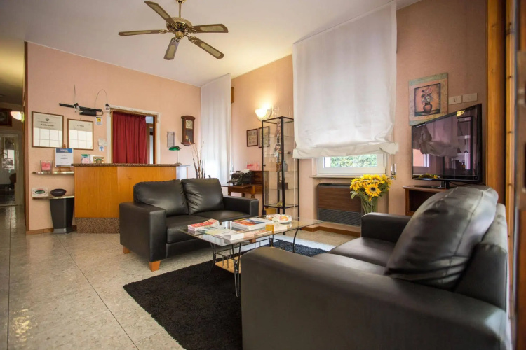 Hotel Benacus