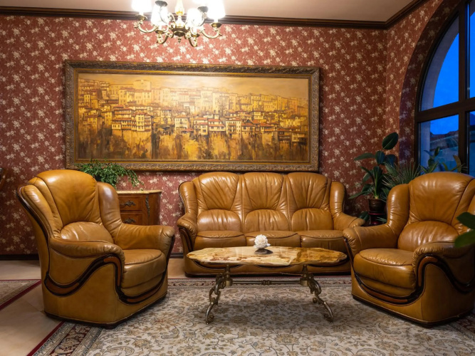 Real Hotel