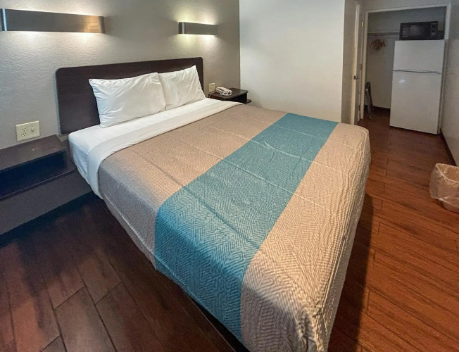 Motel 6 Ontario, CA - Convention Center - Airport